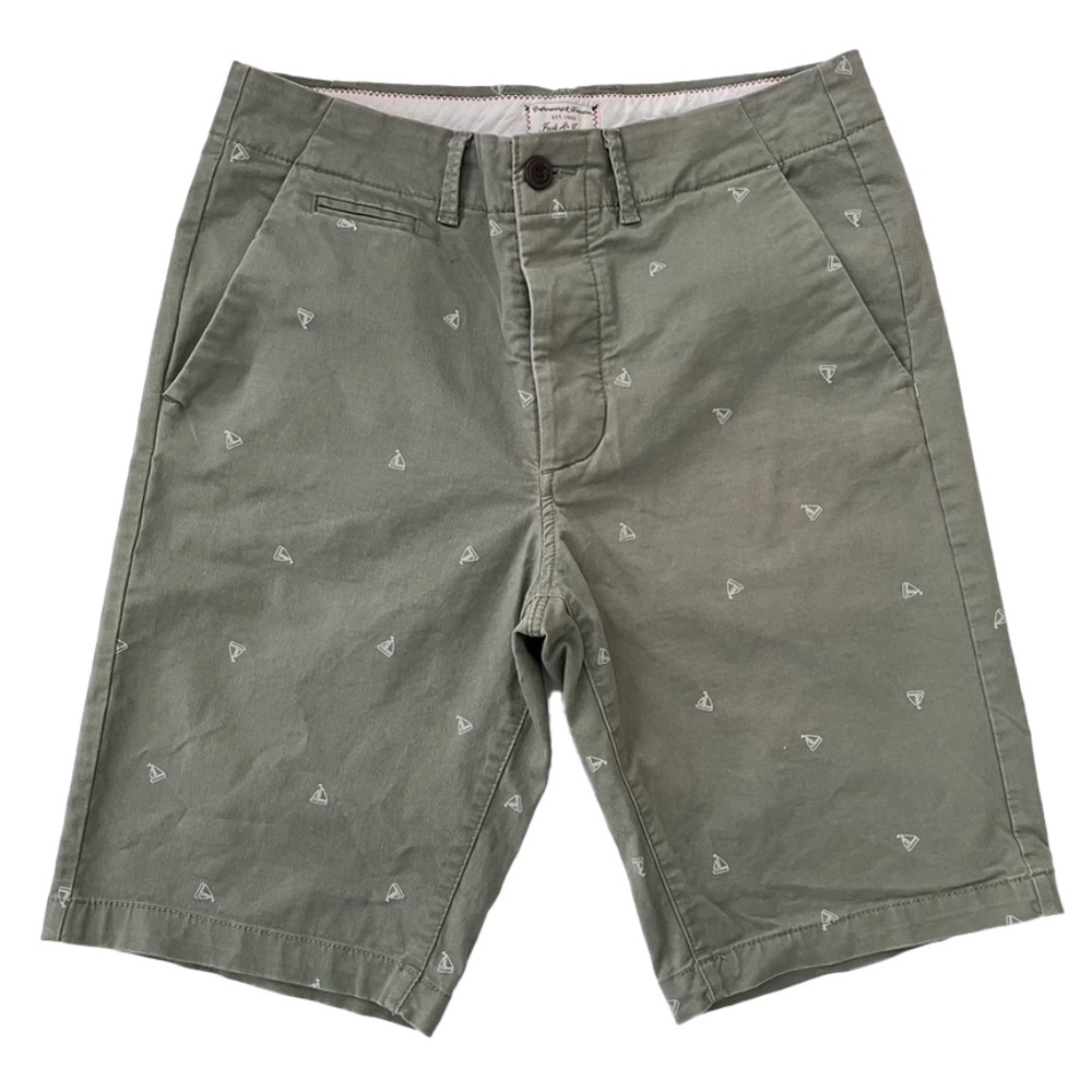 Jack & Jones Flat Front Chinos, Sage colored with sailboat pattern Size S